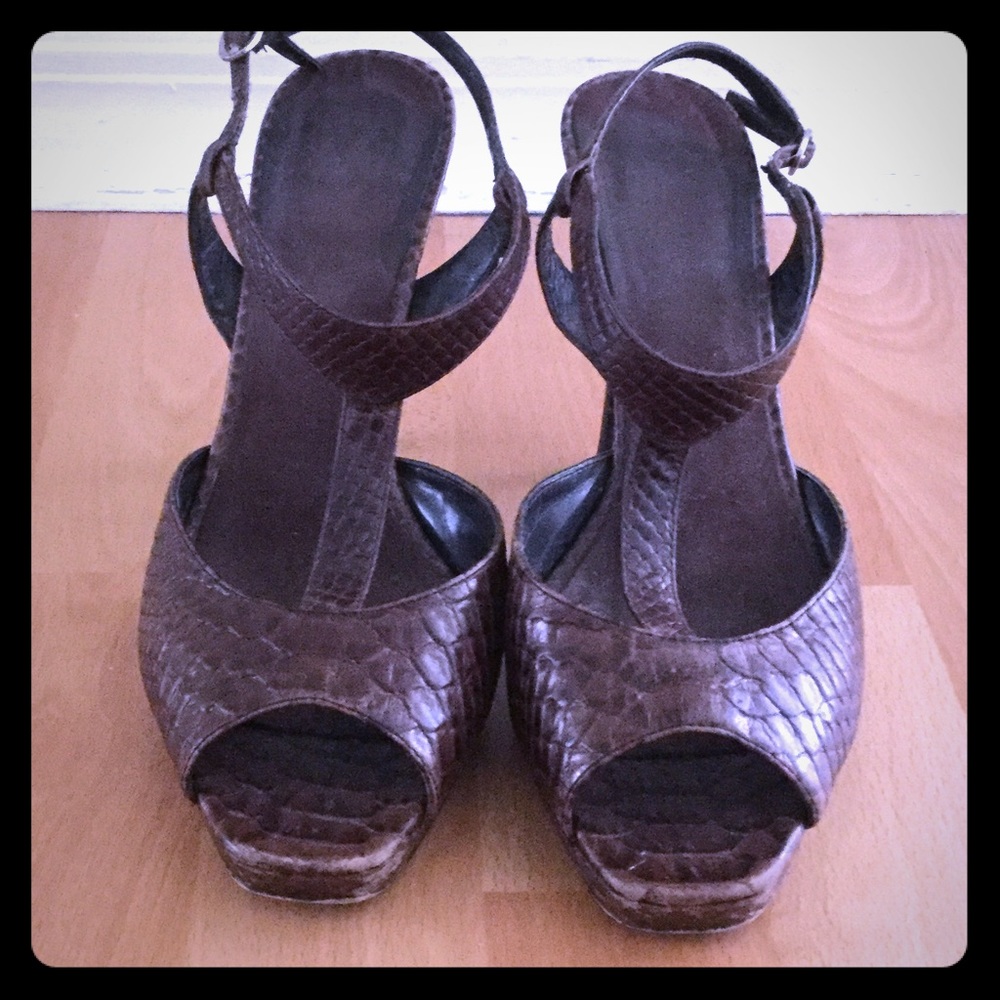Women shoes